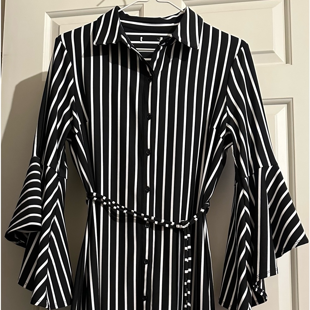 Cato Brand; black and white striped small dress, very attractive on!